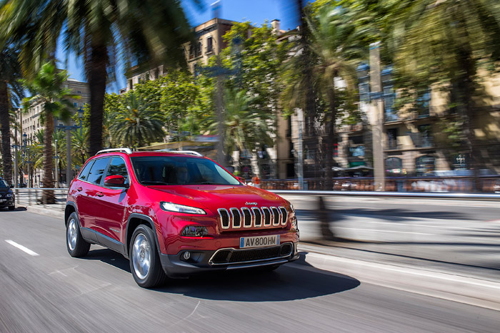 JEEP Cherokee Limited dynamic2