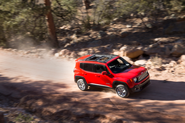 Jeep Renegade red action
