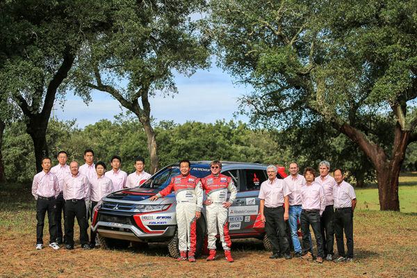Mitsubishi Baja Portalegre 500 team