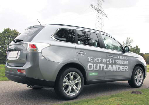 Mitsubishi Outlander 2012 testverslag zijkant