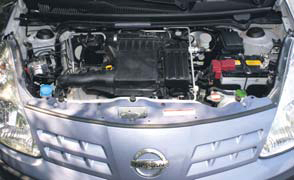 Nissan-Pixo-test-motorcompartiment