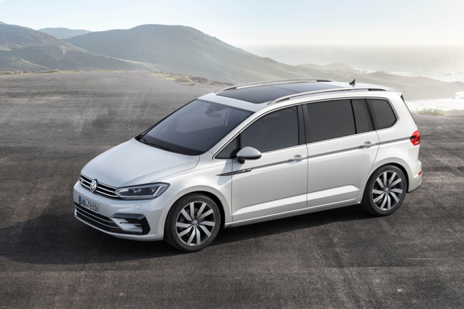 shuttle Goedaardig lijden Familie-auto pur sang: de geheel nieuwe Volkswagen Touran - Autoplus
