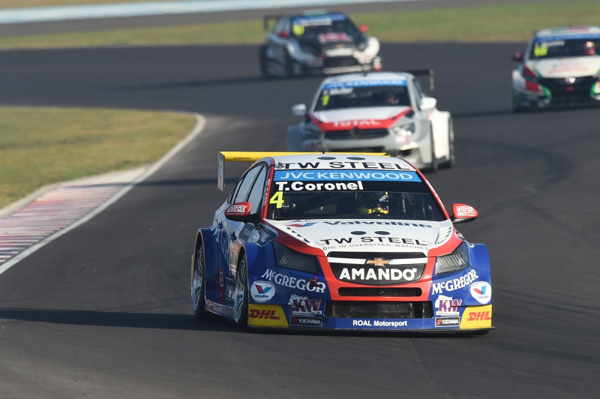 Tom Coronel WTCC Argentinie 2014 action front