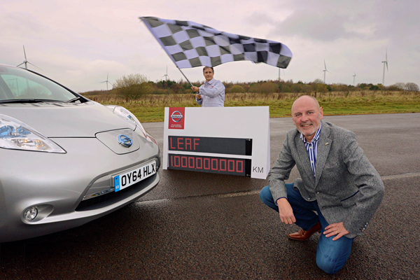 Nissan LEAF 1 miljard-kilometer finish