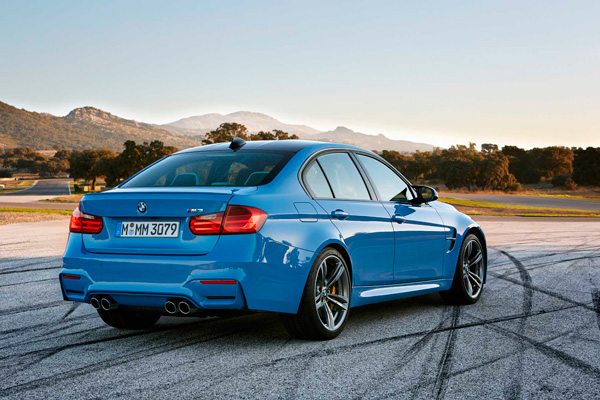 BMW M3 back