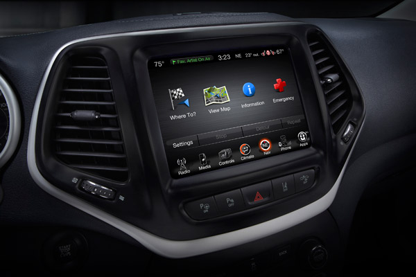 JEEP Cherokee 2014 infotainment