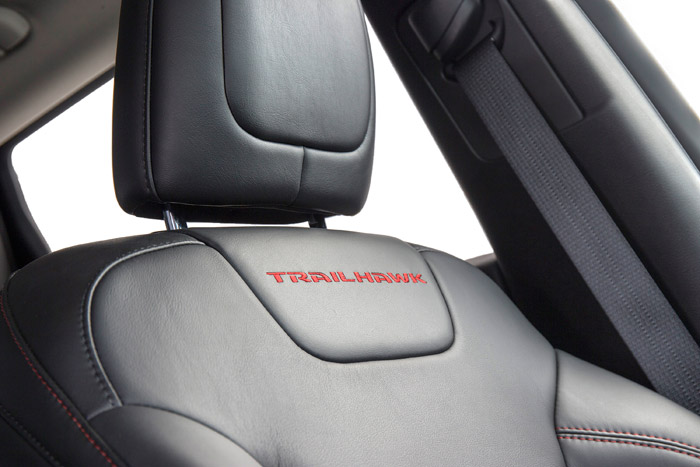 JEEP Cherokee Trailhawk seat