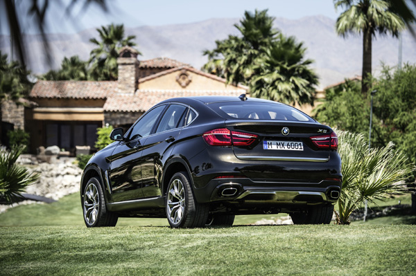 Nieuwe generatie BMW X6 back still