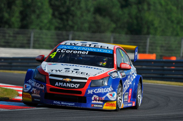 Tom Coronel WTCC Moskou action2