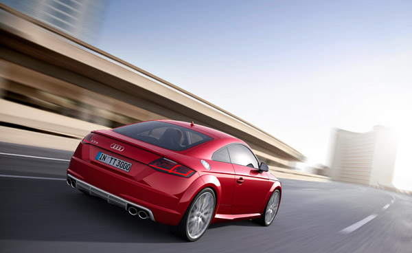 New Audi TT back dynamic