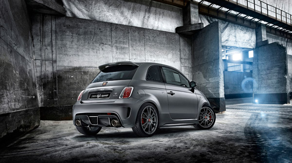 Fiat Abarth 695 Biposto back