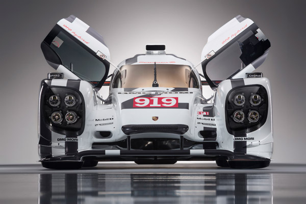 Porsche 919 Hybrid front doors