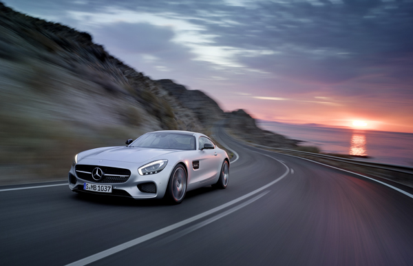 Nieuwe Mercedes-AMG GT grey dynamic sunset