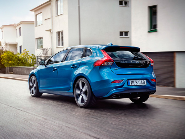 Volvo V40 en V40 Cross Country back