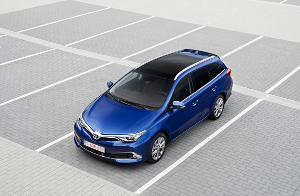 Nieuwe Toyota Auris Wagon top