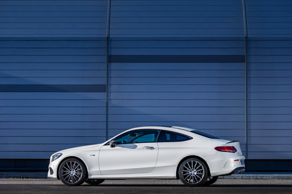 Mercedes-Benz C43 4Matic Coupe side