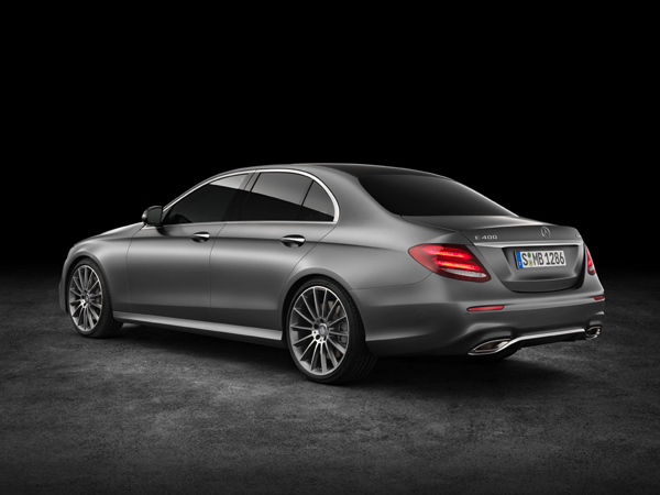 Nieuwe Mercedes E-Klasse grey 3kwback still