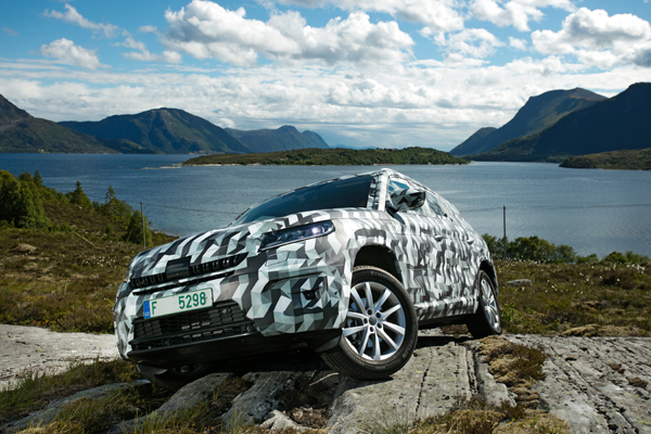 SKODA kodiaq camouflage hillclimb