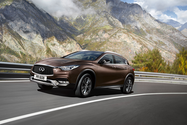 Infiniti QX30 3kwfront dynamic