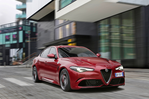 Alfa-Romeo Giulia Quadrifoglio 3kwfront