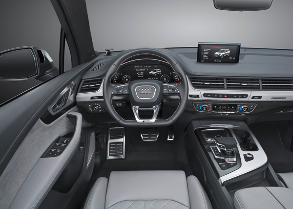 Audi SQ7 TDI cockpit