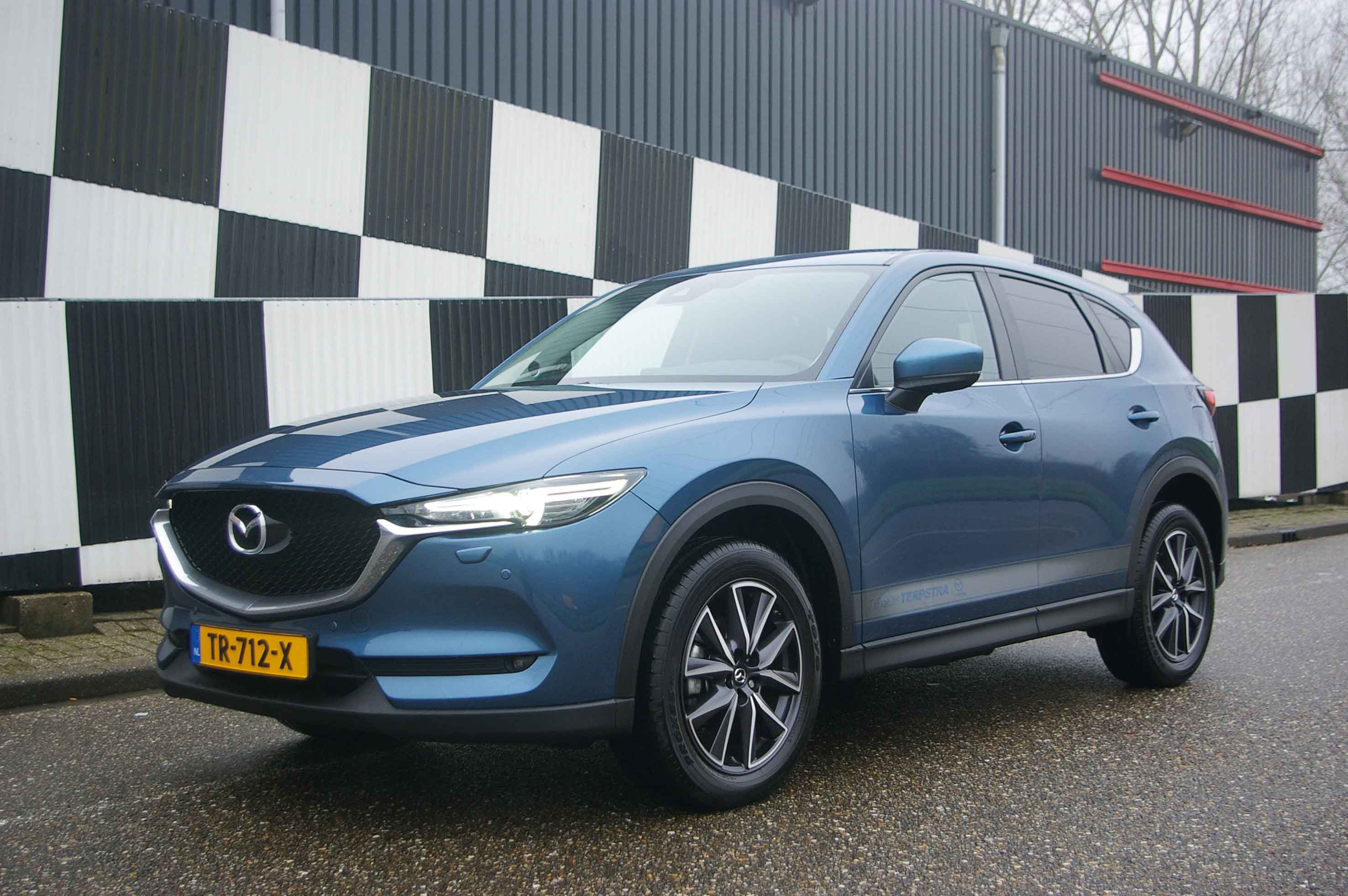 Mazda-CX-5-exterieur-driekwart-voor-01