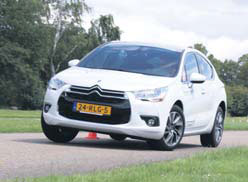 Citroen DS4 test slalom