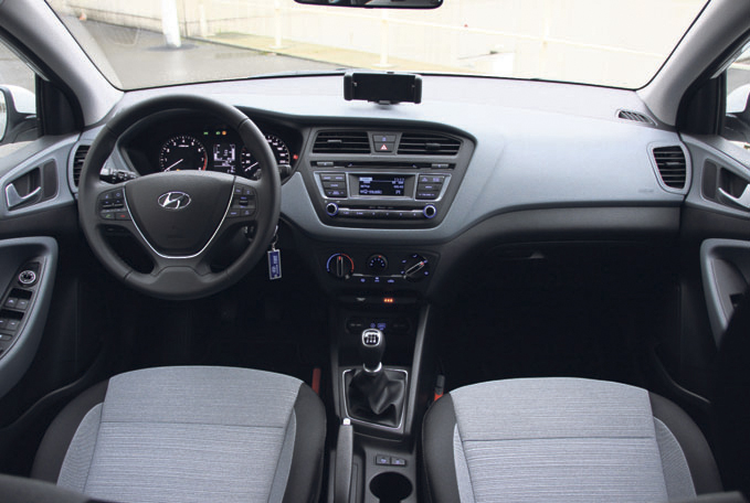 Hyundai i20 test interieur