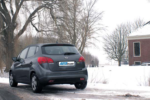 Kia Venga test achterkant