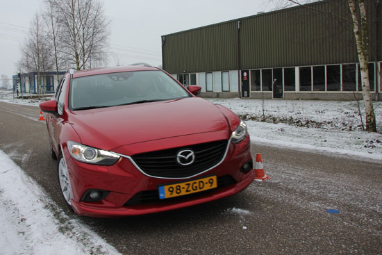 Mazda6 Sportbreak slalom 2