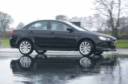 Mitsubishi Lancer Sport Sedan testverslag slipvlak