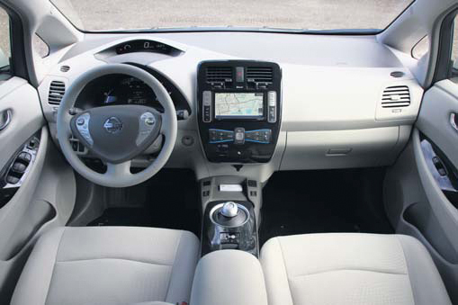 Nissan LEAF testverslag interieur