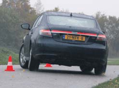 Saab 9-5 Sedan test slalom2