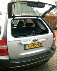 Kia Sportage 2.7 V6 test achterkant