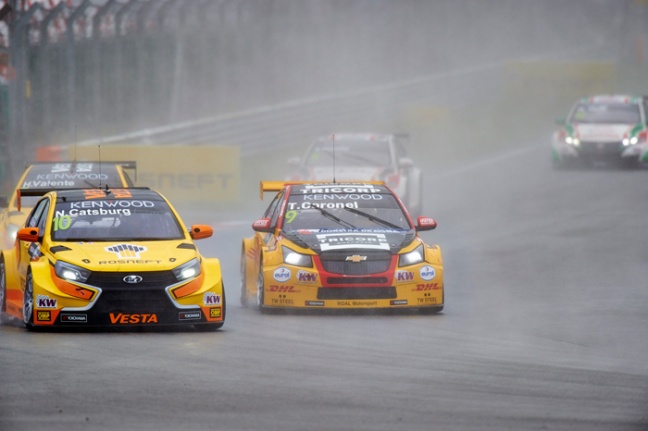 Russisch roulette voor Tom Coronel tijdens 6e FIA-WTCC raceweekend