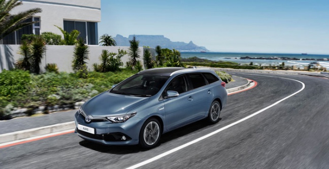 Toyota maakt prijzen en uitvoeringen nieuwe Auris bekend