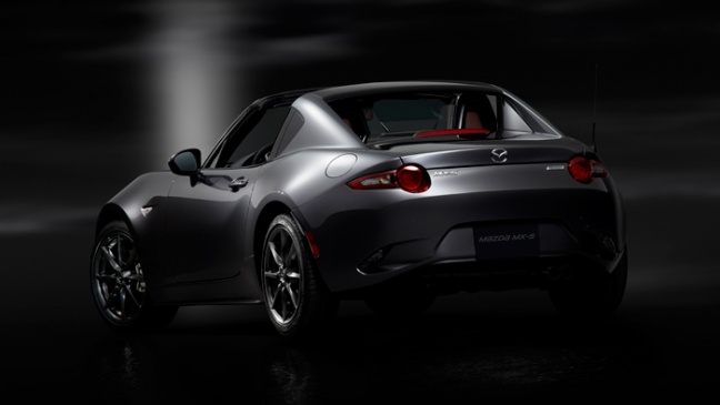 Wereldpremière Mazda MX-5 RF op New York Auto Show 2016