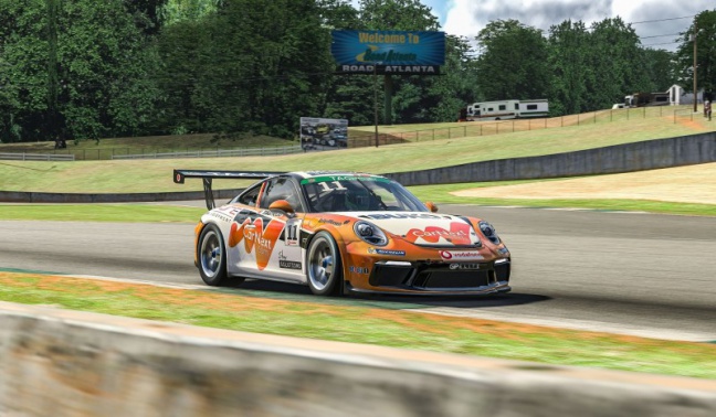 Twee zesde plaatsen voor Porsche24 driven by Redline-coureur Max Benecke in Porsche TAG Heuer Esports Supercup Brands Hatch