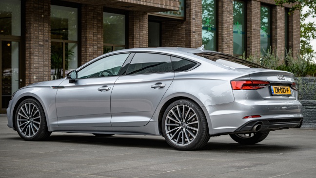 Sportief chic: Audi A5 Sportback S line black edition