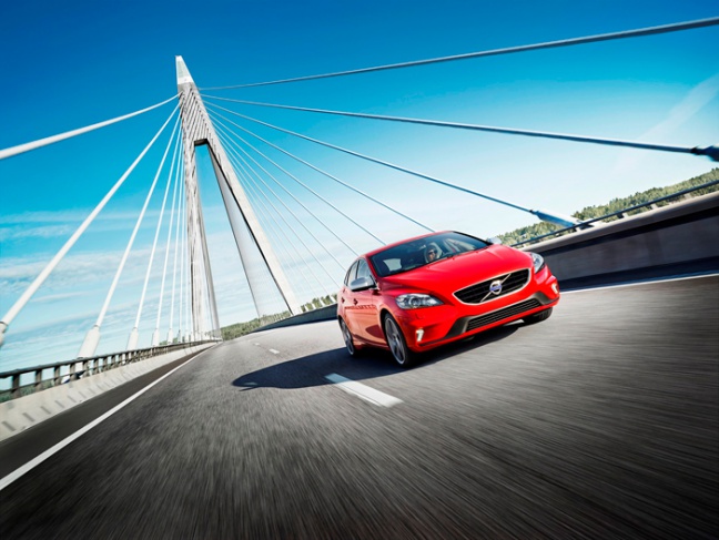 Volvo V40 D2 tijdelijk als Business Sport